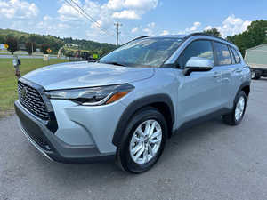 (W&T) TOYOTA COROLLA CROSS LE 2.0L 4 cilindros, transmisión automática, certificado de segunda mano, año 2023 - Product Image 3