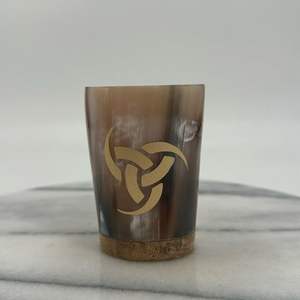 Copa Vikinga de Cuerno de Buey de Primera Calidad, Ecológica, Hecha a Mano, Religiosa, Medieval, para Bar - Product Image 1