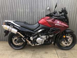 Moto d'aventure V-Strom 1000 d'occasion, 600-1000 cm³, vitesse maximale supérieure à 80 km/h, noir/gris, motos sportives à vendre - Product Image 6