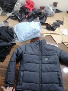 Chaqueta Bomber Casual de Invierno para Hombre, 100% Algodón de Alta Calidad, Logotipo Personalizado Bordado, Abrigo Grueso y Cálido - Product Image 4