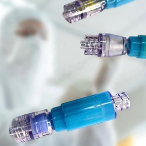 Conector de vial de plástico moldeado por inyección para uso médico en reacciones de síntesis química - Product Image 5