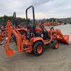 Compre un Tractor Kubota BX23S Usado con Cortadora de Césped, Cargador Frontal y Retroexcavadora, Ideal para Trabajos en Pequeñas Granjas - Product Image 5