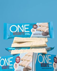 Barras de Proteína ONE, Hershey's Cookies 'n' Creme, 2.12 oz (Paquete de 12) - Product Image 3