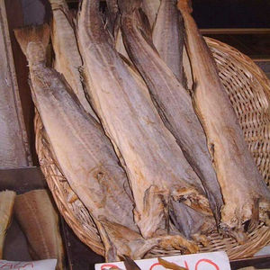 Stock de poisson séché de haute qualité Stockfish séché/Stock de morue de Norvège prêt pour l'exportation 100% Stock de poisson sec/séché - Product Image 2