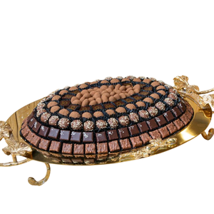 Vente en gros Plateau à chocolat en métal doré de qualité de luxe avec poignée florale dorée pour mariages ou occasions spéciales au prix d'usine - Product Image 1