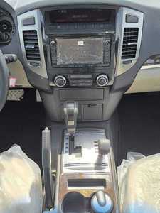 โปรโมชั่นใหม่สุดคุ้มสำหรับรถยนต์มิตซูบิชิ <span class=keywords><strong>ปา</strong></span><span class=keywords><strong>เจ</strong></span>โร มอนเตโร GLS 3.5L เบนซิน เกียร์อัตโนมัติ มือสอง - Product Image 4