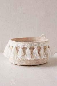 Panier en corde de macramé en coton décoratif pour l'emballage de cadeaux, offrant une option de présentation unique et écologique - Product Image 2