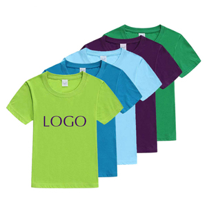 2025卸売バルク子供ラウンドネックグループ子供服学生制服コットンTシャツカスタムプリントロゴ付き