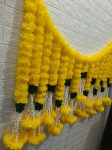 ดอกดาวเรืองสีเหลืองใบเขียว โทรันสำหรับตกแต่งเทศกาลอินเดียใต้, เก็นดา ฟูล มาลาแบบฟู, ของตกแต่งงานแบบฮาล์ฟซารี - Product Image 5