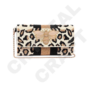 Sacs à main et pochettes de soirée de luxe pour femmes, personnalisés, brodés, perlés, de créateur, CRYSTAL CRAFT - Product Image 2