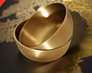 Redescubre la elegancia tradicional con el cuenco Kansa, añade un toque de pureza y herencia a tus comidas con el Kansa - Product Image 1