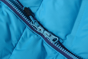 Veste matelassée d'automne à capuche et col montant pour hommes Veste de sport d'extérieur imperméable, coupe-vent et respirante avec logo à l'avant - Product Image 5