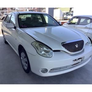 Moteur économe en carburant Toy-ota Verossa propre et usagé, transmission fluide et carrosserie bien entretenue - Product Image 5