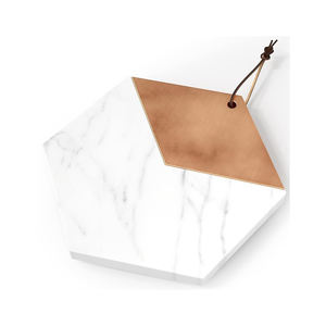 Planche à découper en bois et marbre de taille moyenne de qualité deluxe dernière conception avec boîte d'emballage pour la cuisine à domicile - Product Image 1