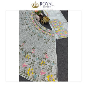 Enorme en la venta de calidad excepcional Nuevo diseño Red suave Semi cosida Mujer Bordado Trabajo Lehenga Choli para ropa de boda - Product Image 5