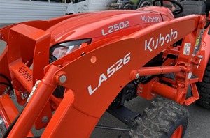 Tracteur agricole 4x4 L2502HST 2025 - 24,8 CV, roulement et pompe, haute productivité, conçu pour performer - Product Image 6