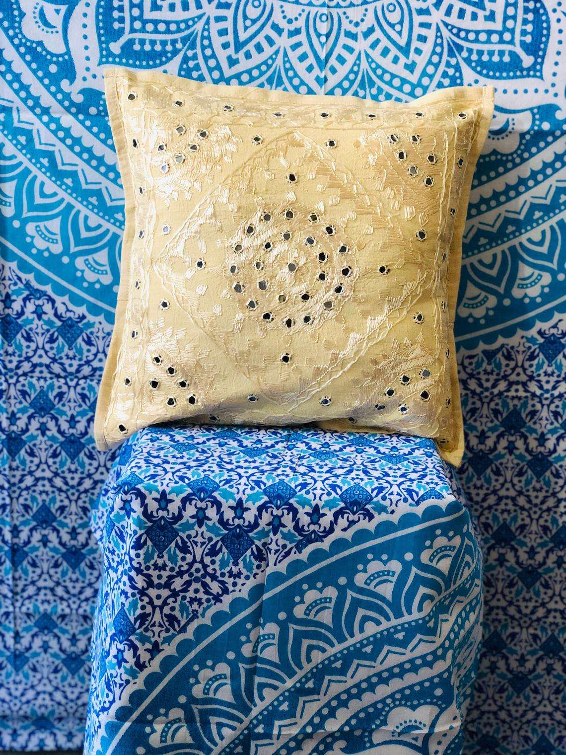 ตามที่แสดงในภาพ