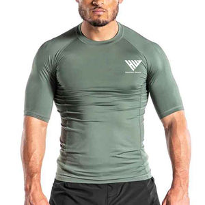 T-shirts de sport de haute qualité à prix imbattables, rashguards pour l'entraînement et la pratique du BJJ, rashguard à manches courtes en faible quantité minimale de commande - Product Image 1