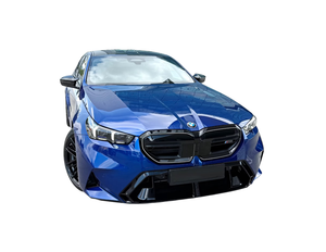 รถบีเอ็มดับเบิลยู เอ็ม5 ลิมูซีน ปี 2025 ใหม่เอี่ยม ระบบไฮบริด/น้ำมัน/ไฟฟ้า GCC เครื่องยนต์ 8 สูบ 585 แรงม้า ยูโร 6e เกียร์อัตโนมัติ พวงมาลัยซ้าย - Product Image 1