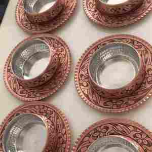 Bol à mélanger en cuivre de haute qualité avec couvercle Évier artisanal pour le camping Métal durable-Très demandé en Inde Prix raisonnable - Product Image 2