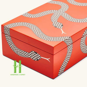 New Choice Set de 3 Caja de almacenamiento de serpiente rectangular de laca roja Joyería y almacenamiento Diseño OEM personalizado Hecho a mano en HNH Vietnam - Product Image 2