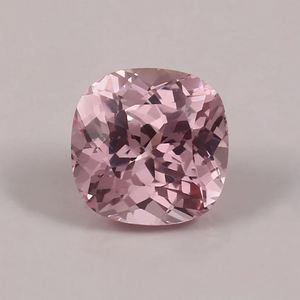 Venta al por mayor AAA calidad Natural Rosa melocotón morganita facetado cojín corte 8x8 piedras preciosas sueltas para joyería - Product Image 1