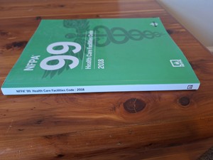 NFPA 99 | Código de instalaciones de cuidado de la salud | Edición 2018 | Libro en rústica (PEDIDOS A GRANEL Y SUMINISTRO AL POR MAYOR) - Product Image 3
