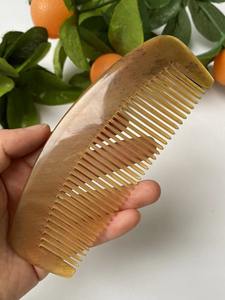 Peigne à cheveux en corne naturelle, couleur aléatoire, massage de la barbe, multi-usages, peignes à cheveux en corne naturelle, différentes tailles pour coiffure, salon - Product Image 3