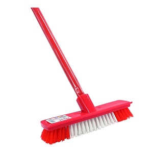 Brosse de nettoyage manuelle pour tapis de haute qualité, balai domestique fabriqué en Turquie, balai à plancher en plastique - État neuf - Product Image 3