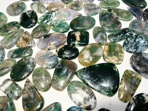 อัญมณีสีเขียวทรงหลังเบี้ยของมอสธรรมชาติสำหรับทำเครื่องประดับรูปทรงต่างๆรูปไข่ขัดเงา - Product Image 3