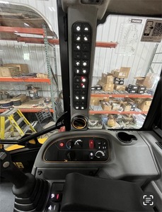 Cargadora de ruedas 2024 JCB TM320 AGRI con componentes de núcleo Premium, caja de cambios con cojinete de bomba de motor, ¡buena para la agricultura! - Product Image 3