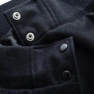 Veste universitaire pour homme de haute qualité, en molleton de coton décontracté avec corps en laine et design de collage en cuir tendance - Product Image 5