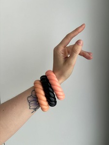 Trendy Anti-Tarnish Eco-Friendly Retro <b>Fine</b> <b>Beaded</b> Acryl Wedding <b>Bracelet</b> Bangle Waterproof for Women - Product Image 6