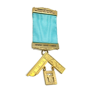 Venta caliente 2025 Masonic Regalia Breast Jewel Precio bajo Craft Irish PM Breast Jewel OEM Masonic Jewel - Product Image 4