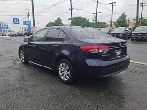 Ordenadamente-Usado-2023- T-oyota- C-orolla- LE- 4dr- Sedan- (2.0L 4cyl CVT) - Product Image 2