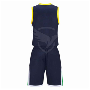 Uniforme de baloncesto de la mejor calidad para hombre, transpirable, 100% poliéster, hecho en Pakistán - Product Image 3