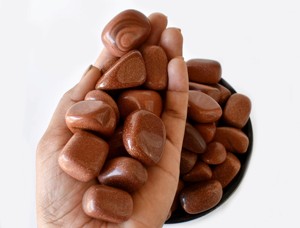 Piedras de Arenisca Roja Pulimentadas de Primera Calidad, 1 kg, Suministro al por Mayor, Precio Directo de Fábrica, para Meditación y Mindfulness - Product Image 1