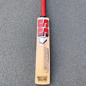 ไม้คริกเก็ตวิลโลว์เอสตันอังกฤษ - Product Image 1