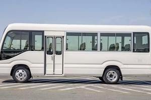 Autobus de tourisme Toyotaaas de 30 places, transmission automatique 2TR, moteur à essence pour les longs trajets avec carburant diesel - Product Image 3