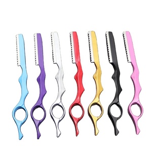 Navaja de Afeitar Profesional de Acero Inoxidable con Color Personalizado y Logotipo Personalizado, Navaja de Barbero de Alta Calidad Fabricada por Life Care. - Product Image 2