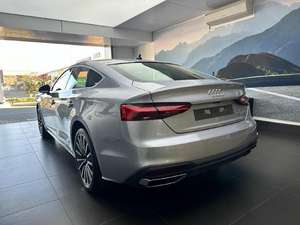 Audi A5 Sportback 40 TFSI S-RONIC 2024, Auto Hatchback de Gasolina con Transmisión Automática - Product Image 4