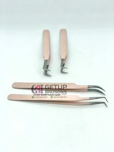 Pinzas de Extensión de Pestañas Curvas de Acero Inoxidable de Alta Calidad con Recubrimiento en Polvo Color Durazno de 90 Grados, Marca GETUP BROSONS - Product Image 3