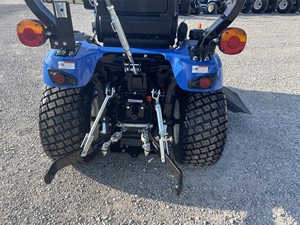 Tractor Agrícola New Holland Workmaster 25S 4WD 2023 con Transmisión por Engranajes, 25HP, Bomba de Caja de Cambios y Componentes Centrales de Rodamientos para el Motor - Product Image 4