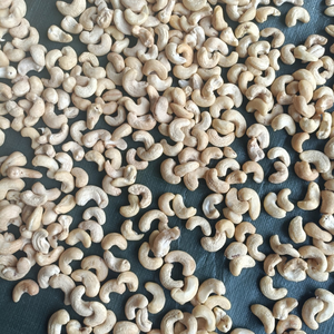 Empaque OEM, ODM, Nueces de Anacardo Secas Kaju Badam SANTIGO, Nueces de Anacardo W180 W240 W320 Exportadas a Oriente Medio, UE - Product Image 1