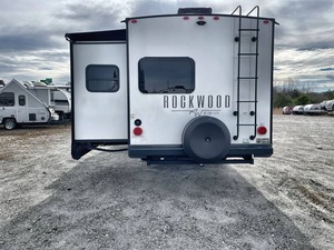 NOUVEAU FOURNISSEUR 2025 – Remorque de camping-car For-Rest River RV Rock Wood Ultra Lite 2619FK à vendre pour le camping et les voyages - Product Image 5