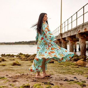 Novedades Vestidos casuales Vacaciones de verano Vestido largo Maxi Vestido de mangas largas abullonadas Ropa de diseñador Cuello frontal Botón en V - Product Image 3