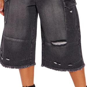 Shorts cargo en jean noir délavé pour femme, taille mi-haute, coupe ample, déchirés, longueur genou, style streetwear décontracté - Product Image 5