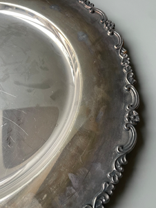 Plato de Presentación Metálico Texturizado, Plato Decorativo para Mesa, Ideal para Eventos de Alta Gama y Restaurantes de Alta Cocina - Product Image 6