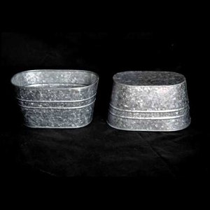 Pot de fleurs en métal martelé fait à la main avec support en métal amovible, résistant à la rouille, doré, pour plantes succulentes, grand présentoir de fleurs d'intérieur - Product Image 2