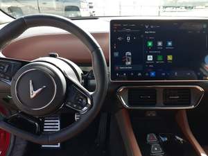 Genial SUV Usada 2023 VINFAST V-F8 PLUS CITY EDITION AWD, Impresionante - Product Image 5